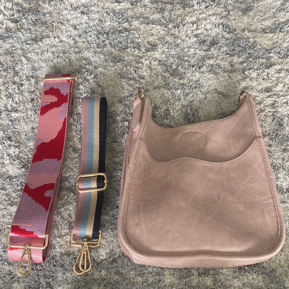 ahdorned ny- Classic Vegan Leather Messenger